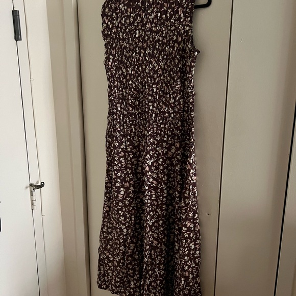 NWT Madewell Smocked Brown Sleeveless Floral Midi Dress Size 10 - Picture 6 of 12